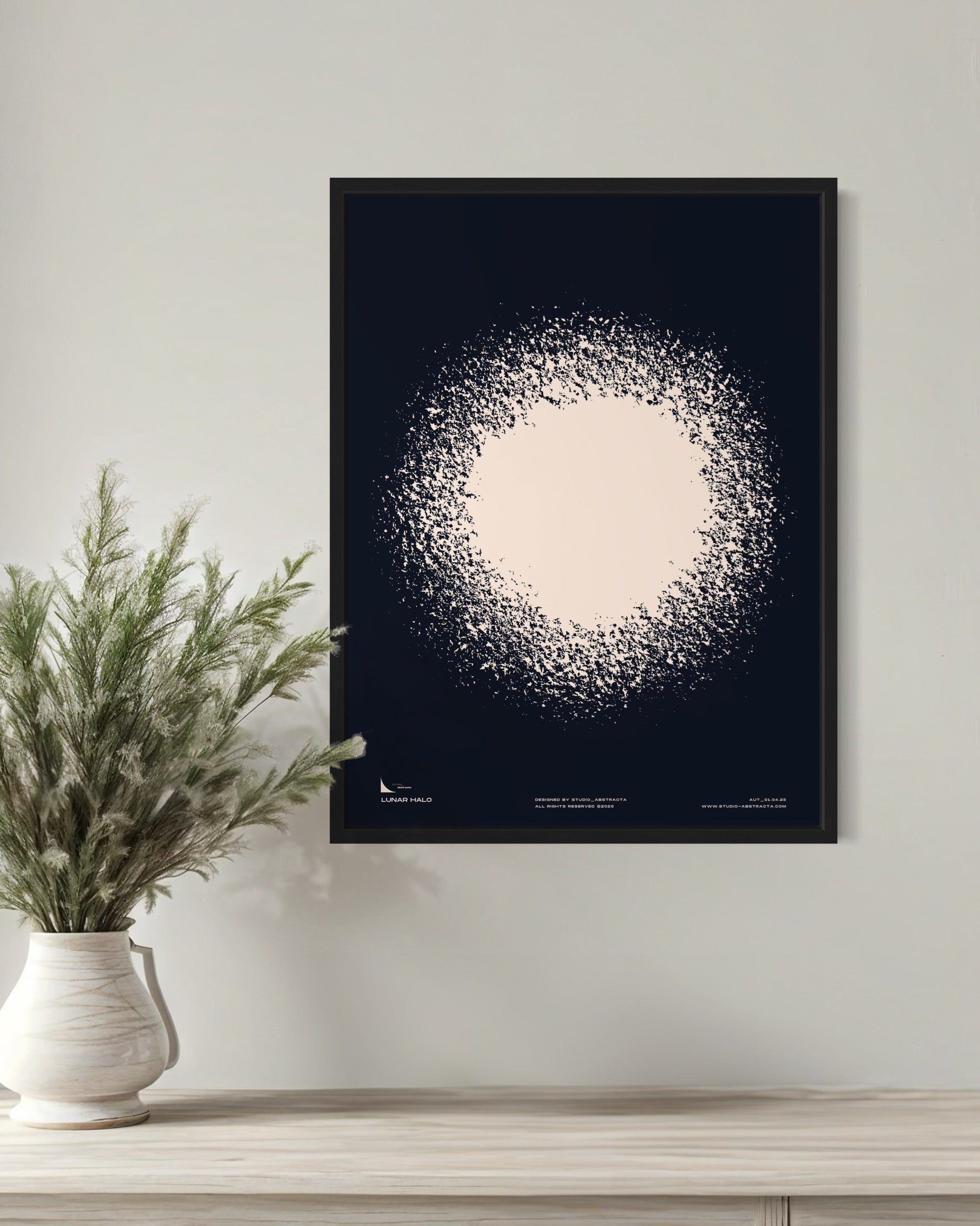 LUNAR HALO - studio_abstracta