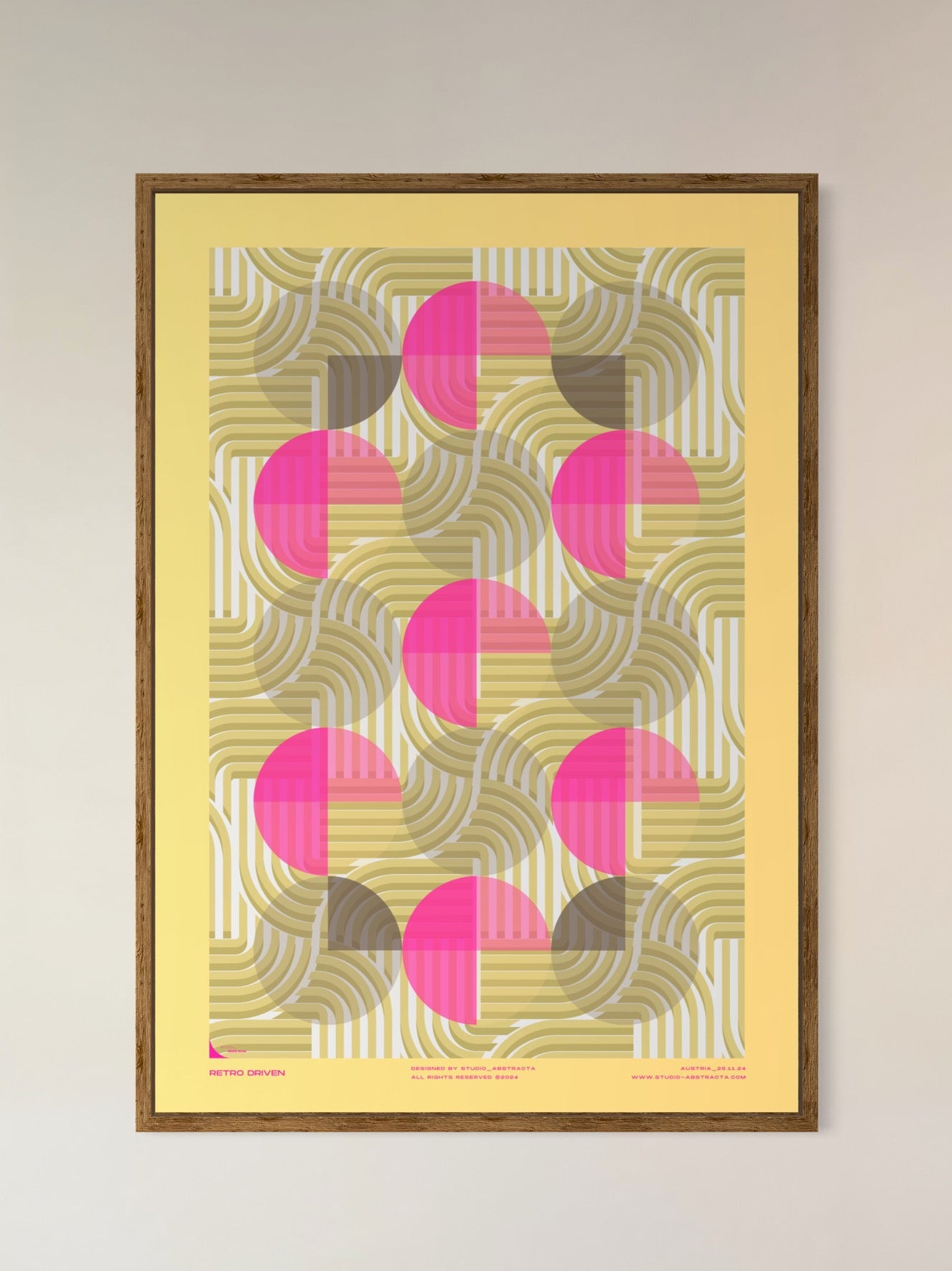 RETRO DRIVEN - studio_abstracta